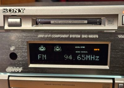 1999 Sony Mini Hi-Fi Component System DHC-MD373 - 9ae4fca0 cec3 4e05 96b6 ba94b3e8100d